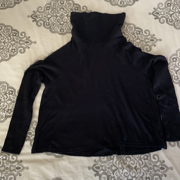 Evereve Sweaters Evereve Louise Cozy Cowl Poshmark